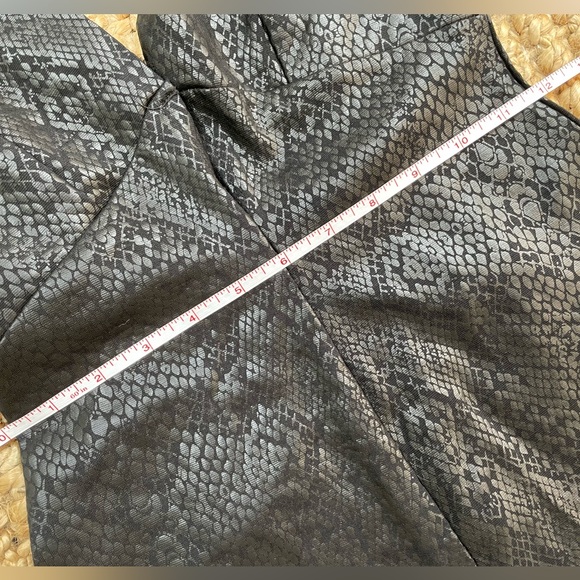 DRESS THE POPULATION Cosmopolitan Emmy jumpsuit Snakeskin xl - Picture 8 of 8